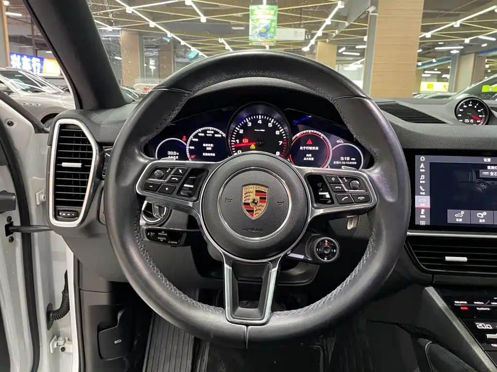 Porsche Cayenne — миниатюра 2