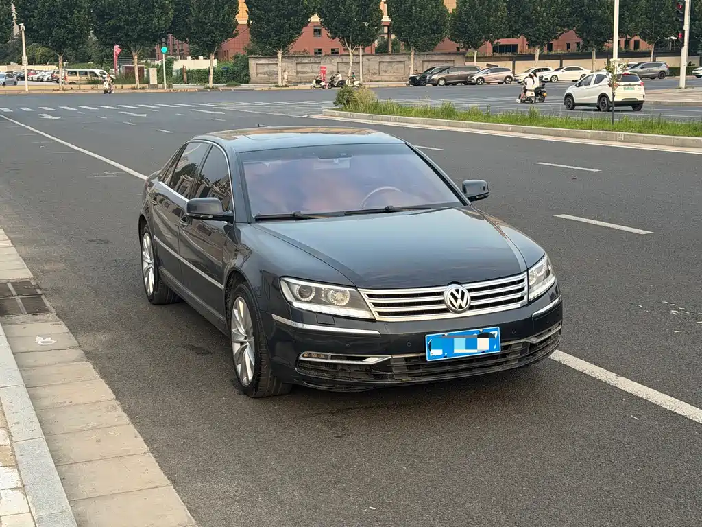 Volkswagen Phaeton — миниатюра 12