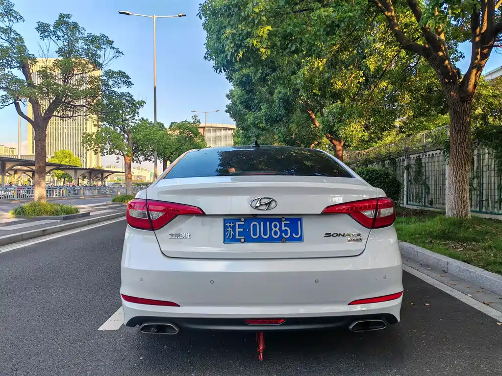 Hyundai Sonata — миниатюра 8