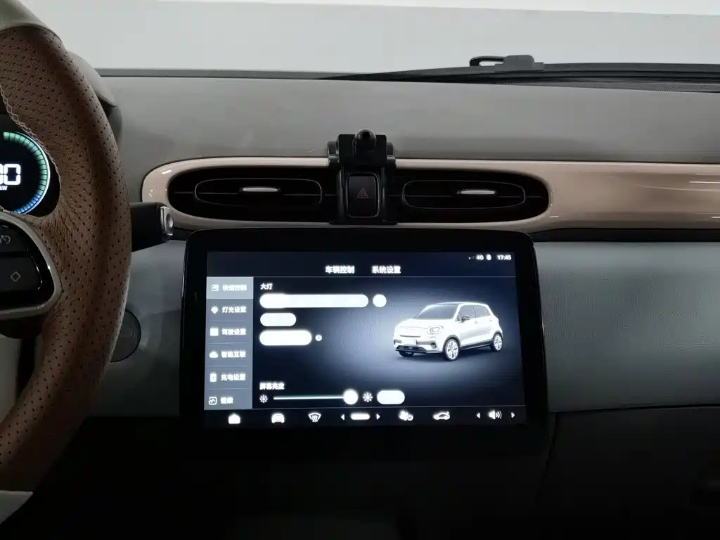 Leapmotor Leapmotor T03 — миниатюра 12