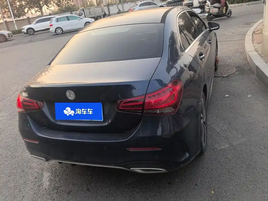 Mercedes-Benz A-Class — миниатюра 3