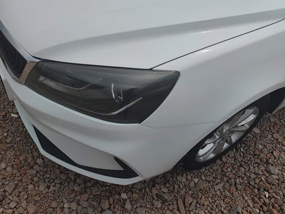 Geely Emgrand 1.5 л 2021 г. Белый, пробег 26400 км