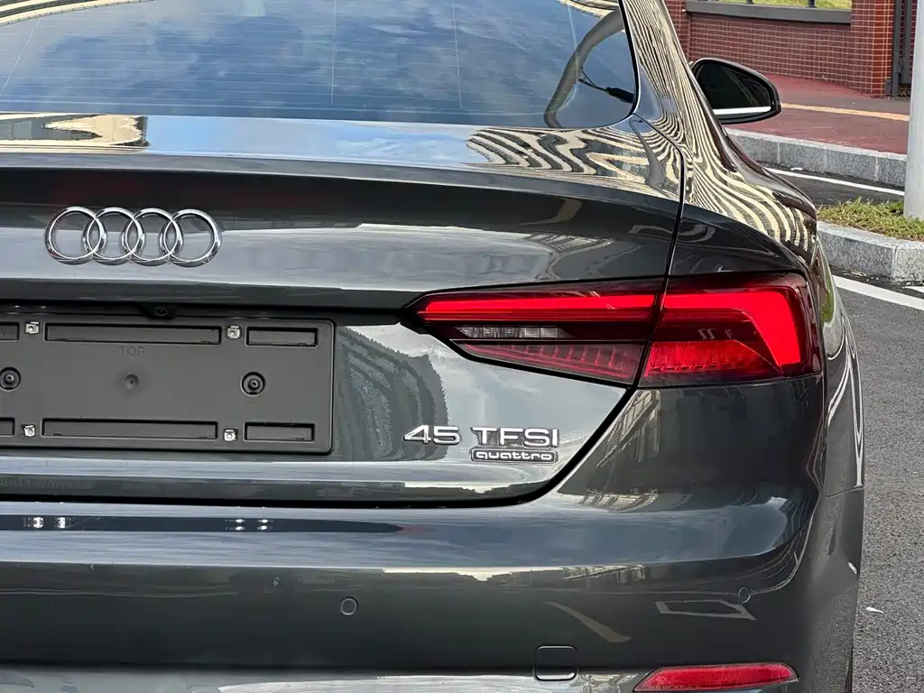 Audi A5 (Import) — миниатюра 13