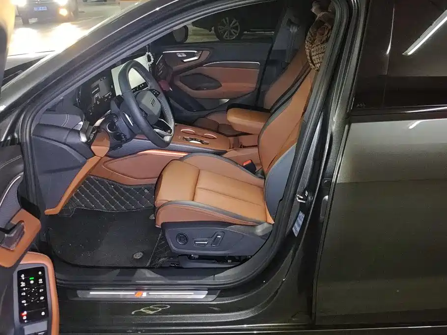 Audi Audi A5L — миниатюра 9