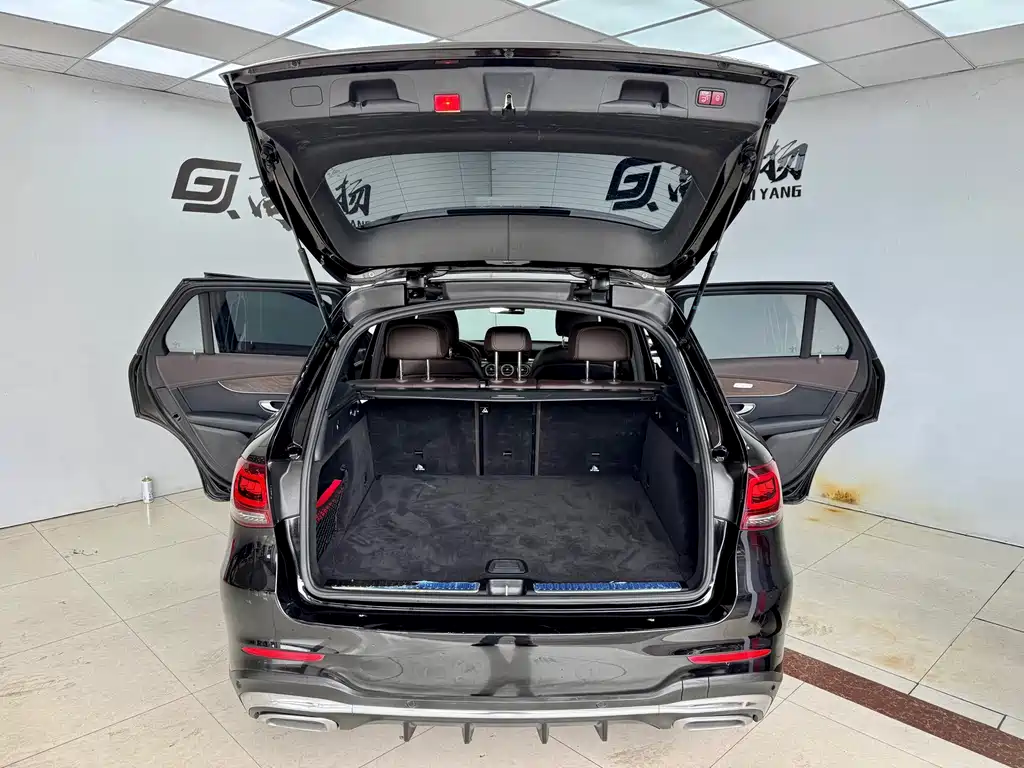 Mercedes-Benz GLC — миниатюра 21