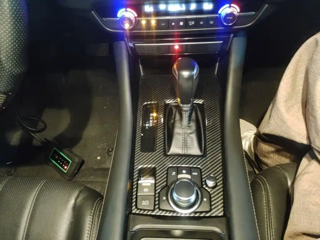 Mazda Atenza — миниатюра 10