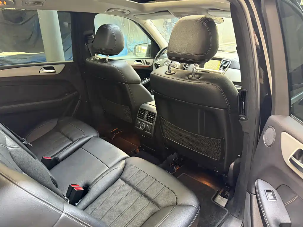 Mercedes-Benz GL-Class — миниатюра 8