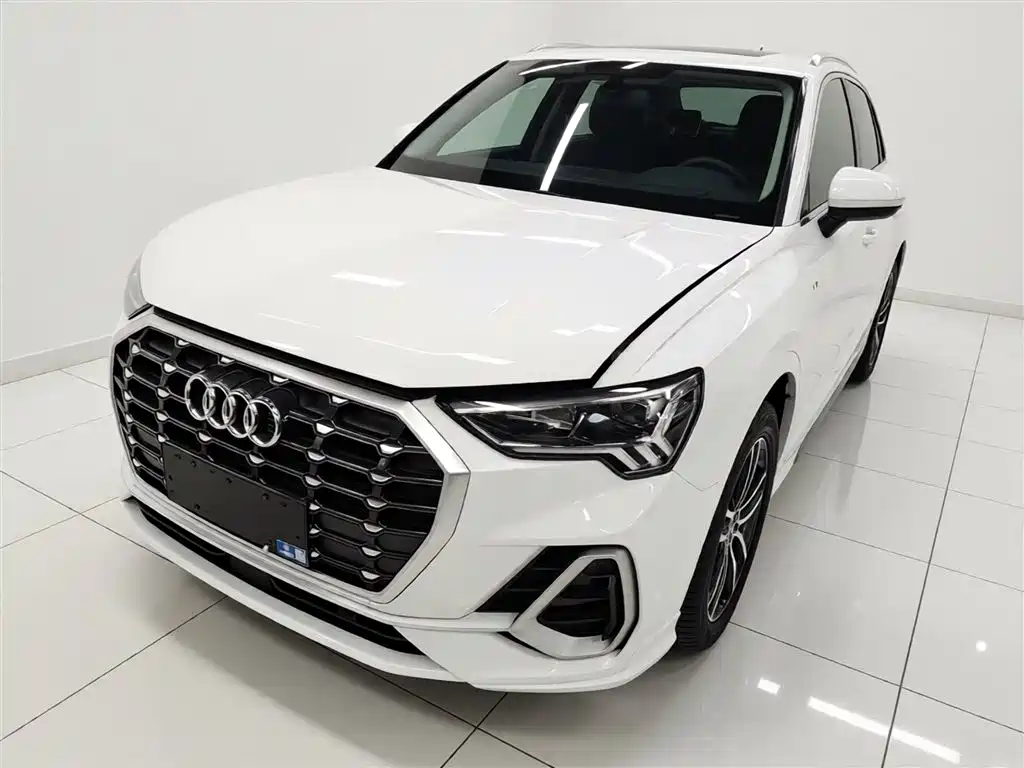 Audi Q3 2022