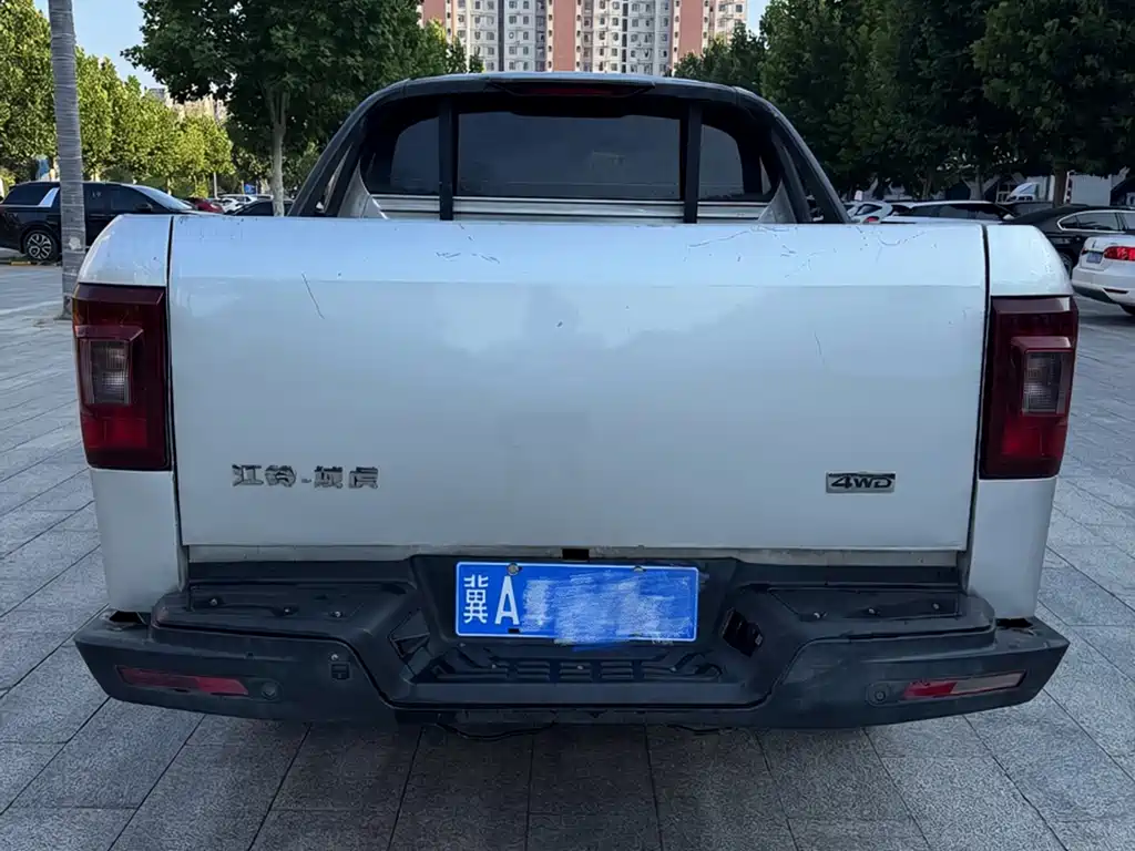 JMC Yuhu 7 — миниатюра 4