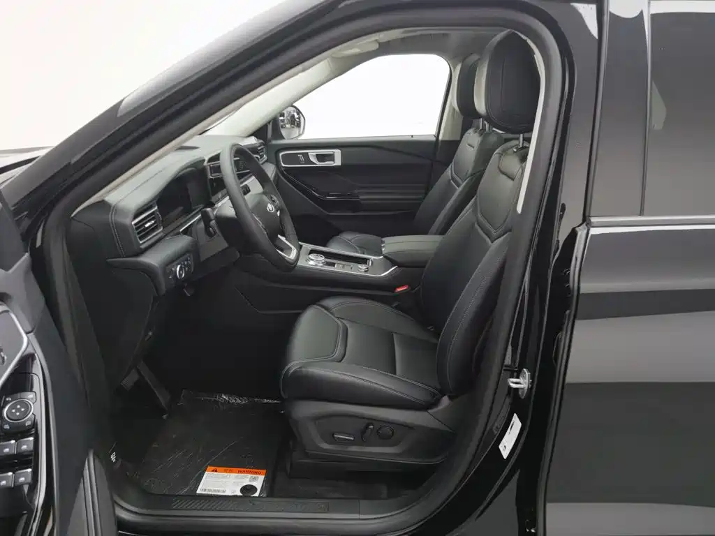 Ford Explorer — миниатюра 10
