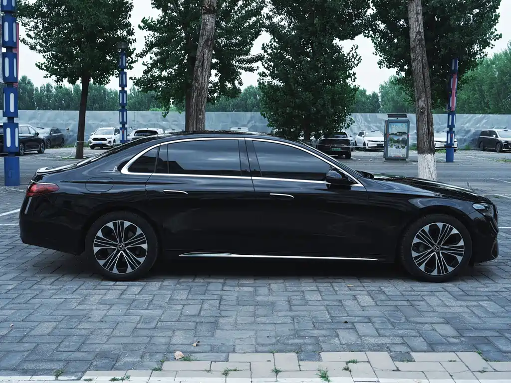 Mercedes-Benz E-Class E 2025 E 300 L Luxury