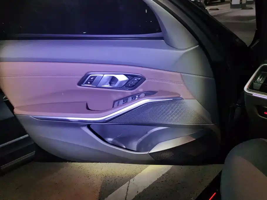 BMW i3 — миниатюра 7