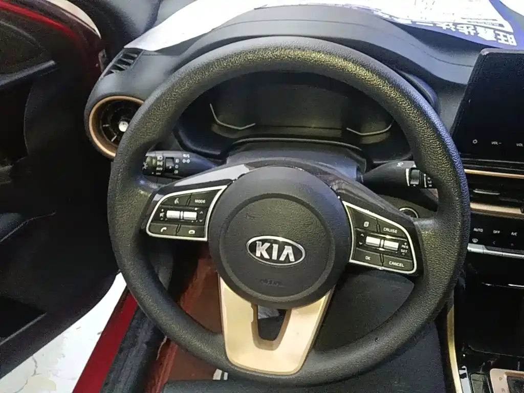 Kia K3 — миниатюра 11