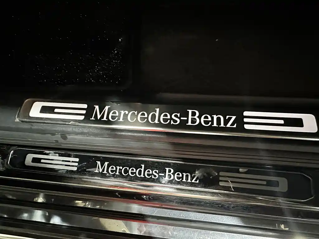 Mercedes-Benz G-Class 2023 — фото 13