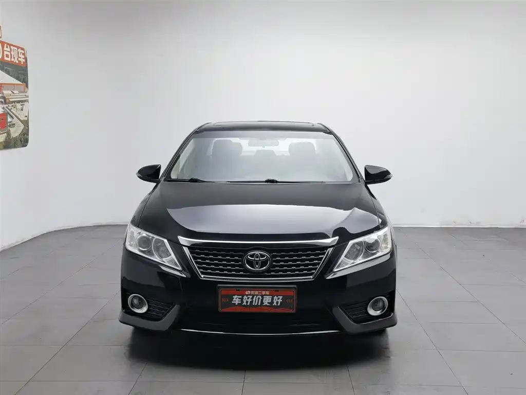 Toyota Camry 2012 2.0S