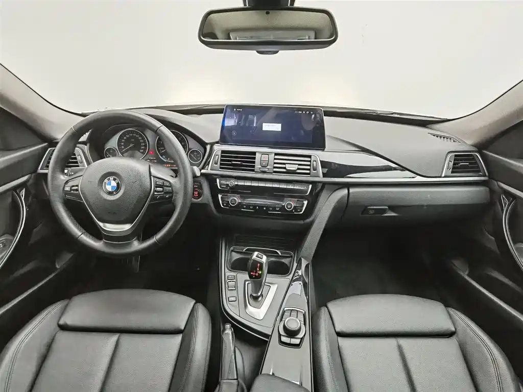 BMW 3 Series GT 3 GT 2018 320i Fashion