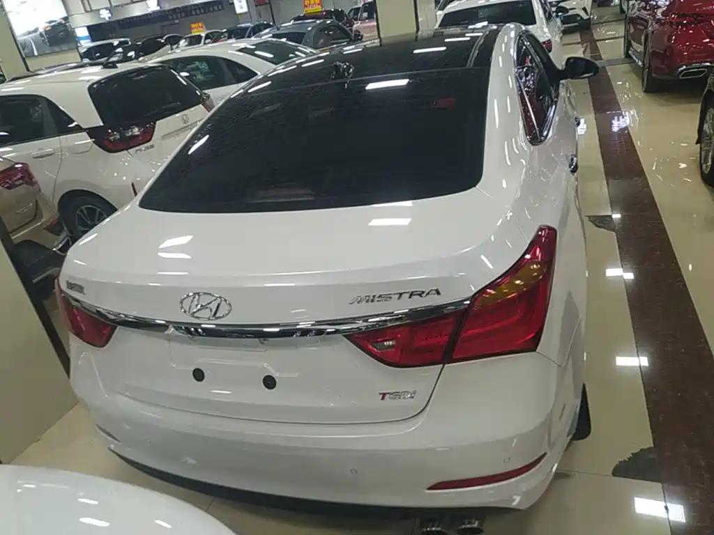 Hyundai Mistra — миниатюра 6