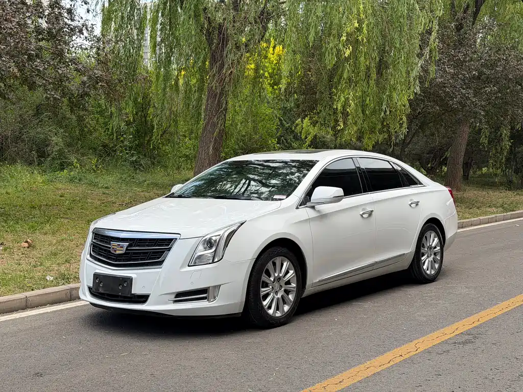 Cadillac XTS 2016