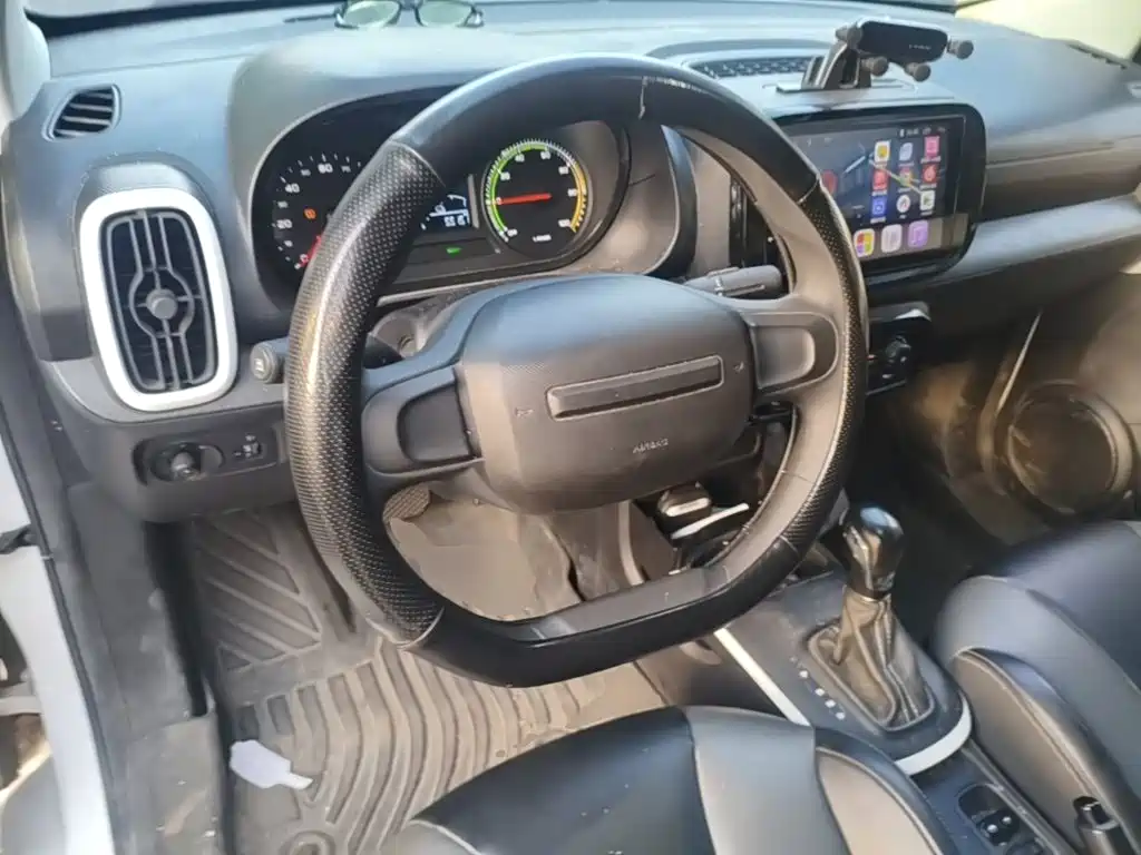 Roewe Clever — миниатюра 11