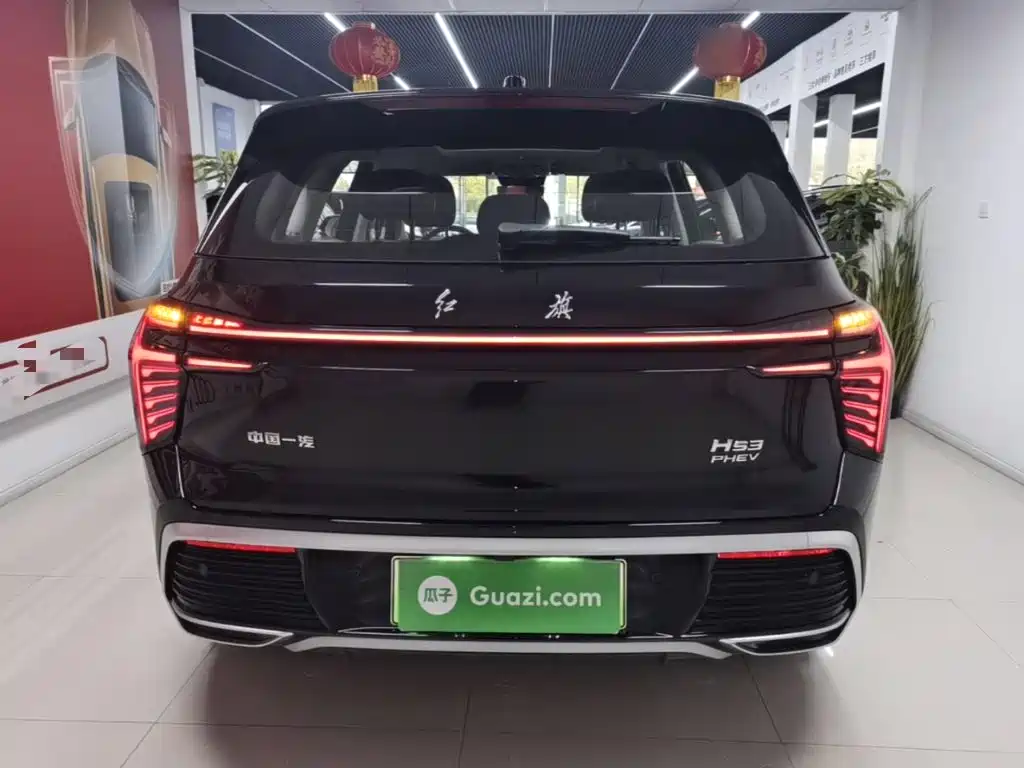 Hongqi Hongqi HS3 PHEV — миниатюра 6