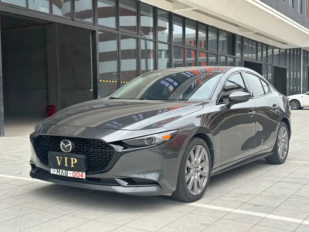 Mazda 3 Axela 2022