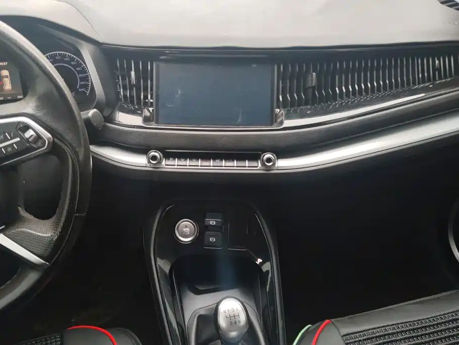 Haval H2s — миниатюра 13