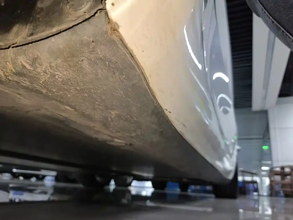 Tesla Model 3 — миниатюра 22