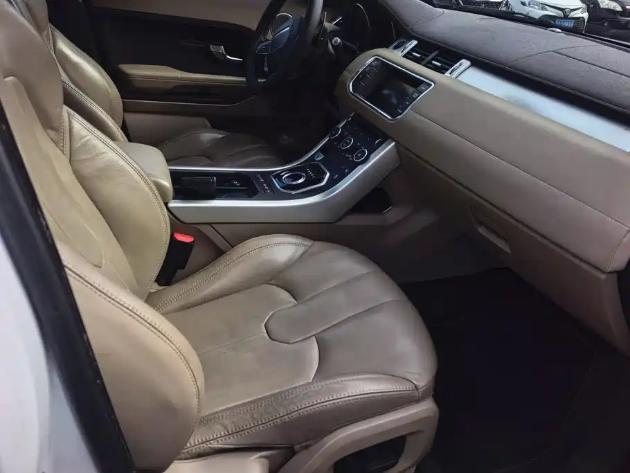 Land Rover Evoque (Import) — миниатюра 8