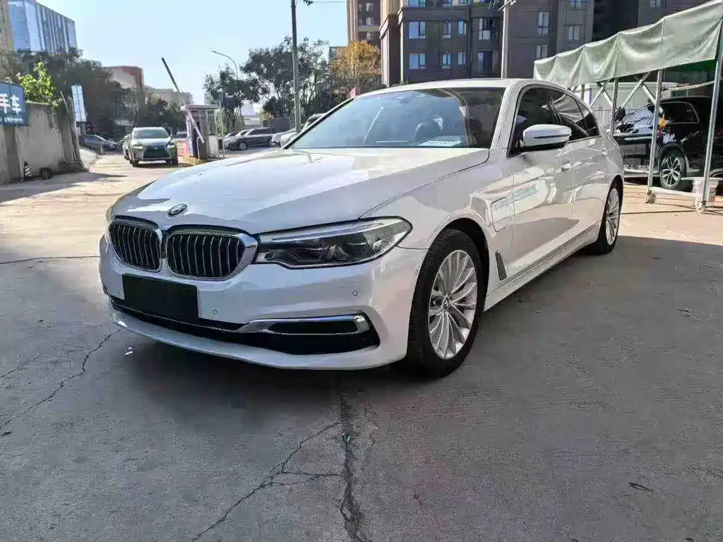 BMW 5 SERIES NEW ENERGY