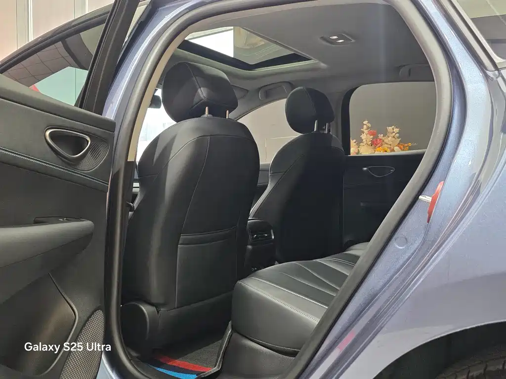 BYD Seal 05 DM-i — миниатюра 4