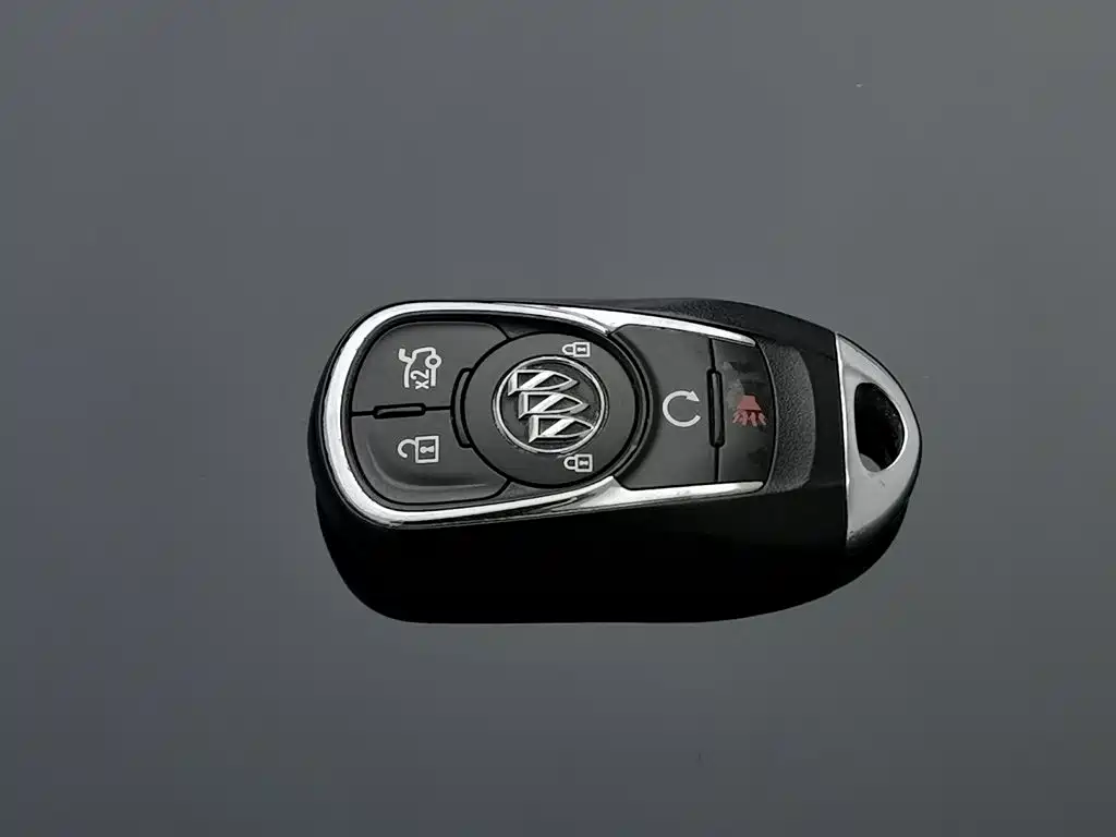 Buick LaCrosse — миниатюра 19