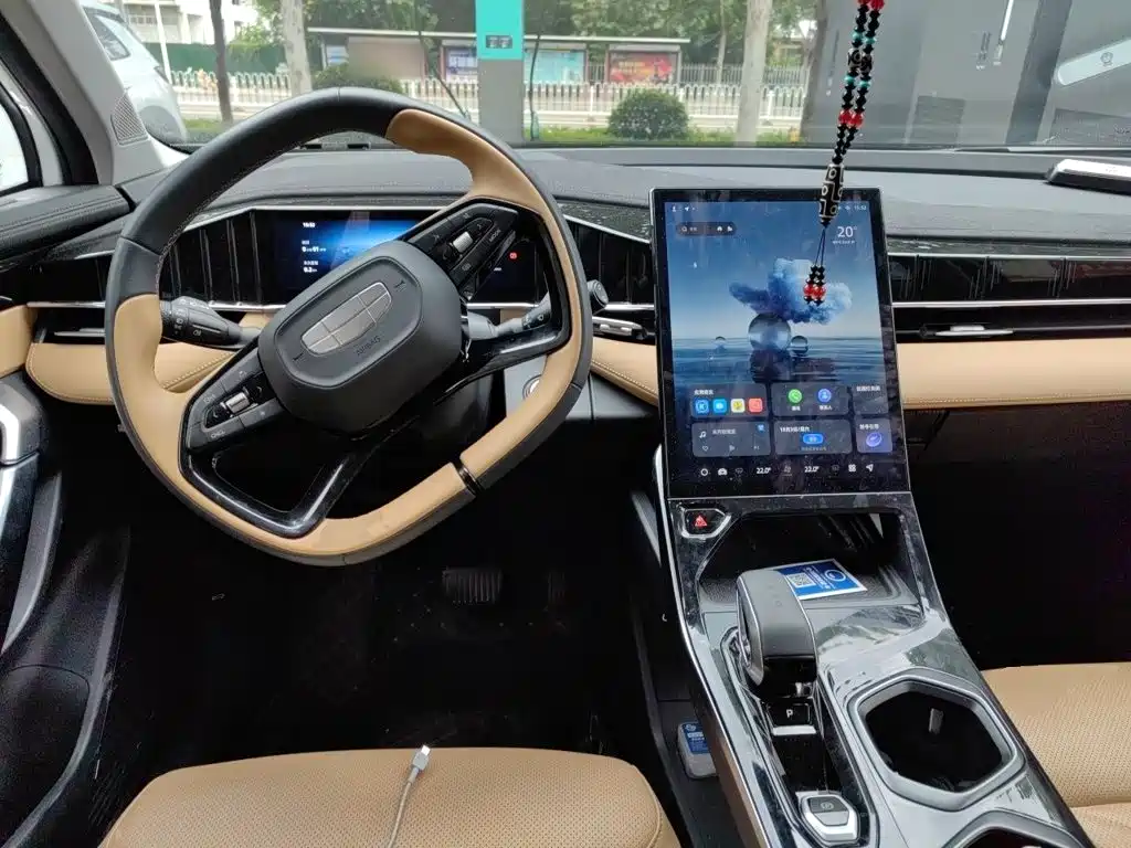 Geely Boyue L — миниатюра 5