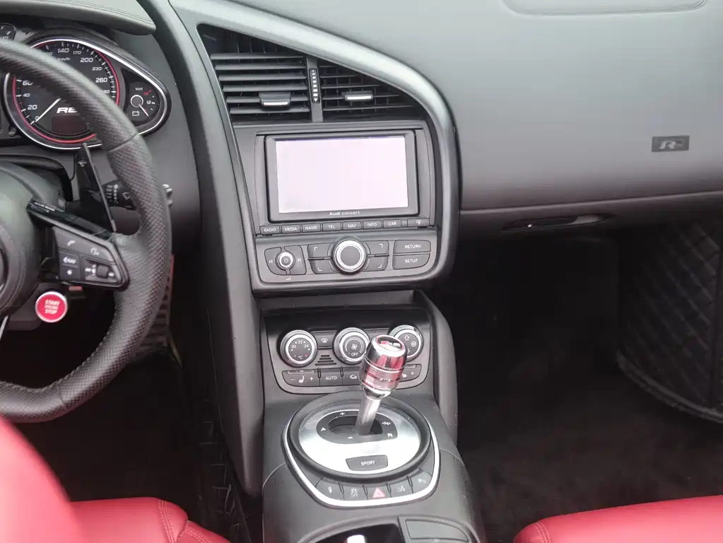 Audi R8 — миниатюра 13