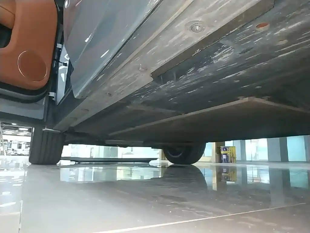Li Auto Li L8 — миниатюра 22