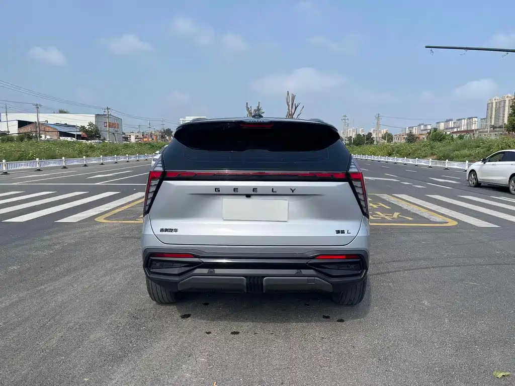 GEELY AUTOMOBILE BOYUE L