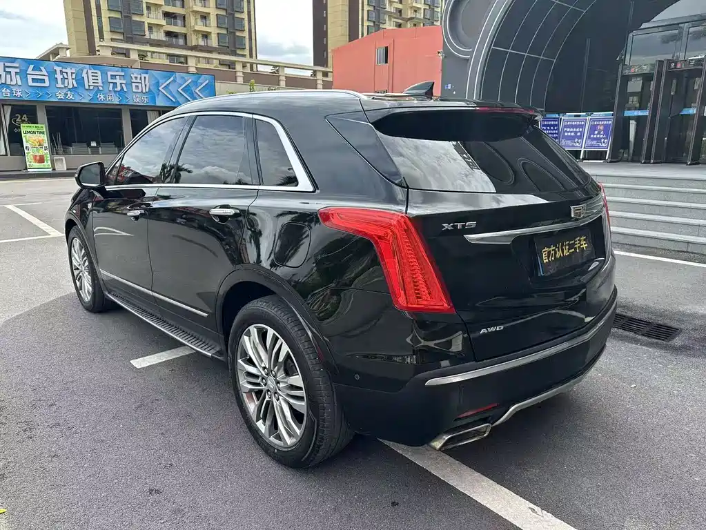Cadillac XT5 — миниатюра 6