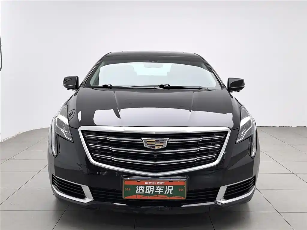 Cadillac XTS 2018 28T