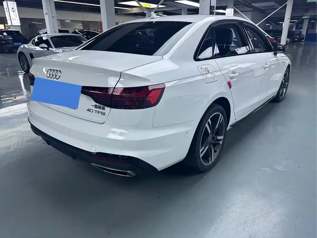 AUDI A4L
