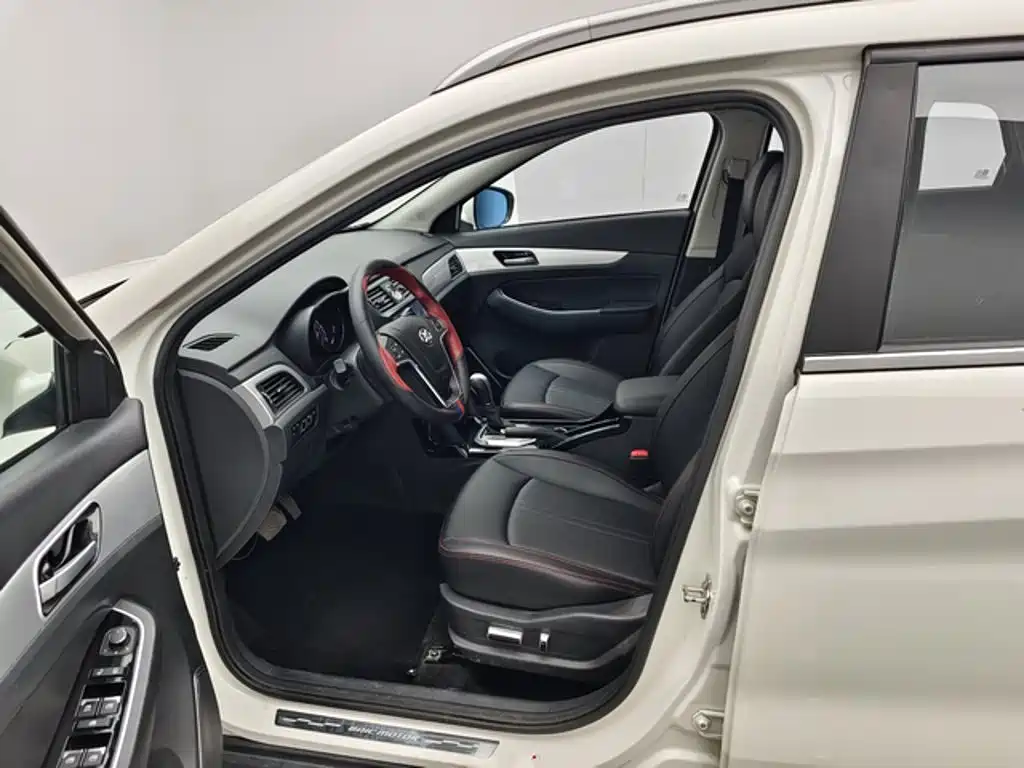 BAIC Senova X55 1.5T CVT Luxury Edition, фото 10