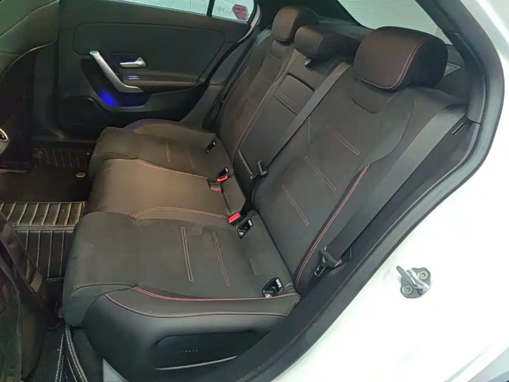 Mercedes-Benz A-Class 2023 — фото 16