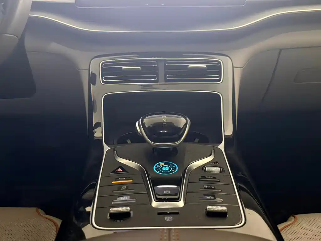 BYD Qin PLUS — миниатюра 13