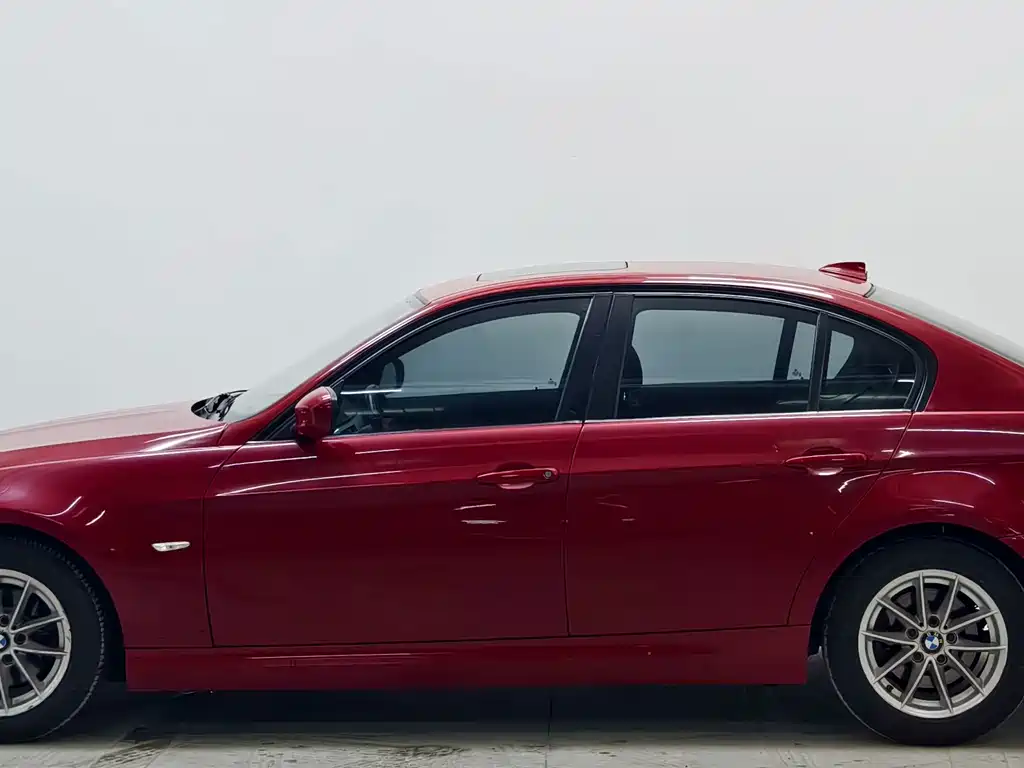 BMW 3 Series — миниатюра 7