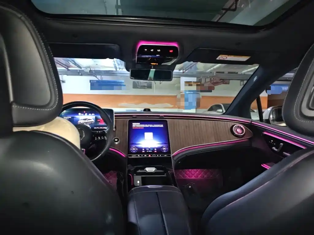 Mercedes-Benz EQE — миниатюра 23