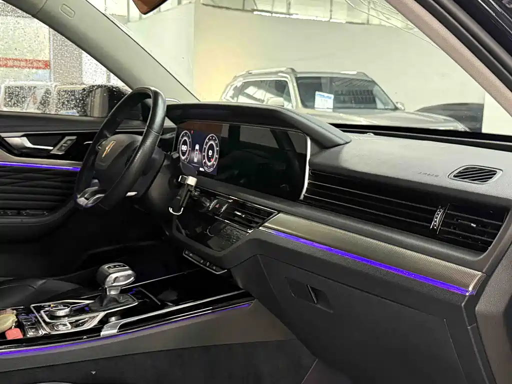 Hongqi Hongqi HS5 — миниатюра 4