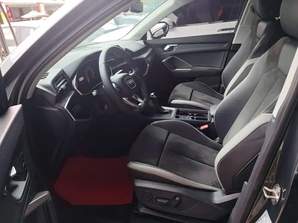 Audi Q3 — миниатюра 15