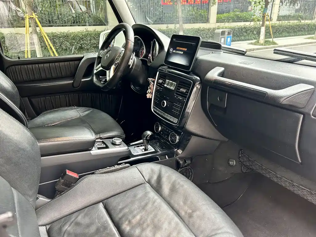 MERCEDES-BENZ G CLASS