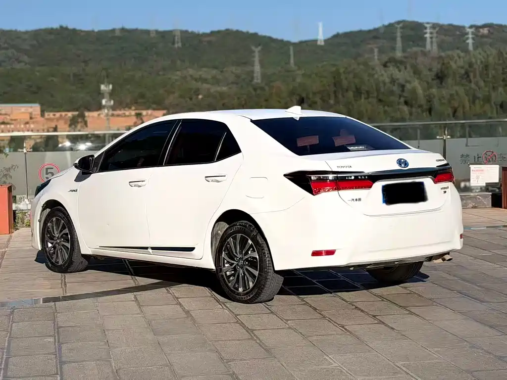 Toyota Corolla — миниатюра 21