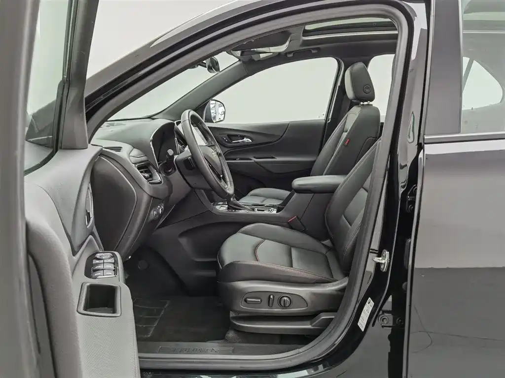 Chevrolet Equinox 2022 550T RS