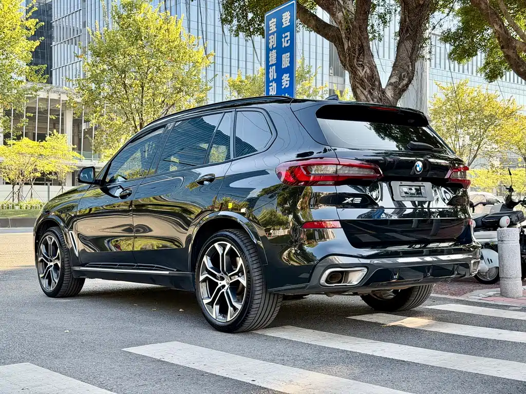 BMW X5 2022 — фото 17