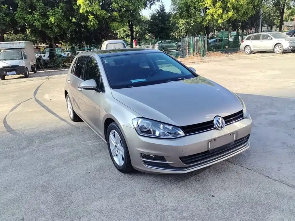 Volkswagen Golf — миниатюра 4